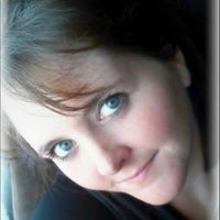 Nicole Hayes Photo 37