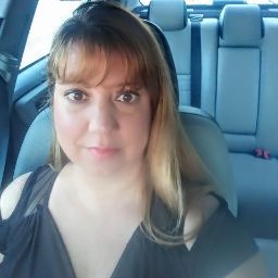 Janet Peralta Photo 20