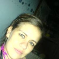 Laura Paz Photo 7