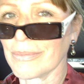 Lorraine Morrison Photo 17