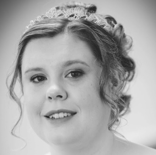 Sally Sharp Photo 8
