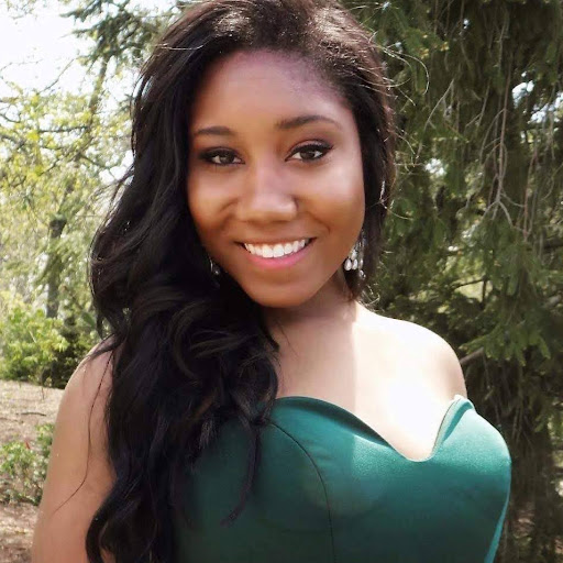 Simone Scott Photo 33
