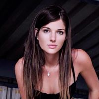 Julia Bickel Photo 7