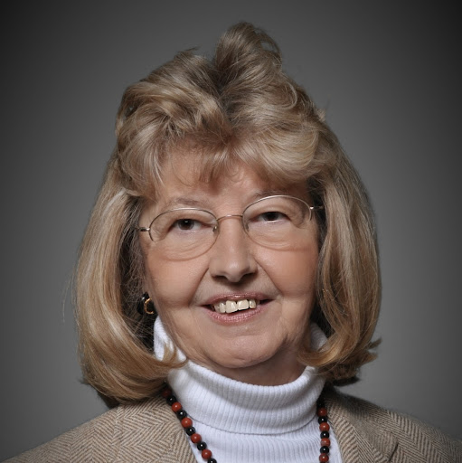 Anne Beck Photo 23