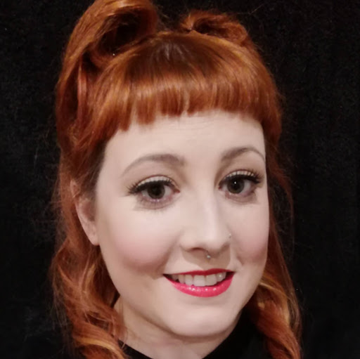 Abigail Phillips Photo 15