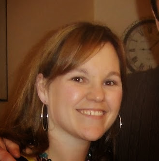 Jennifer Macneil Photo 14