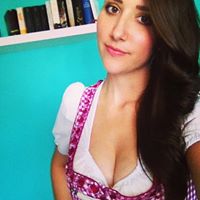Sarah Archer Photo 37