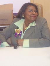 Catherine Parker Photo 32