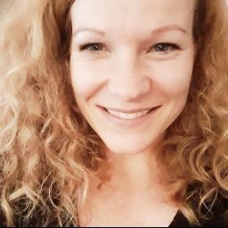 Stefanie Frank Photo 26
