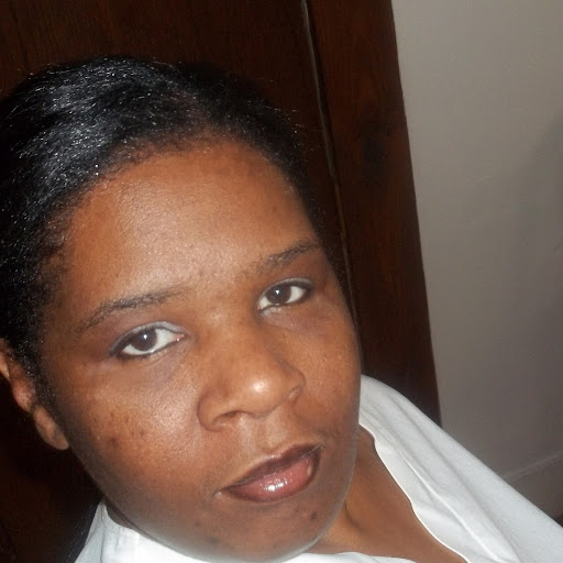 Annette Young Photo 27