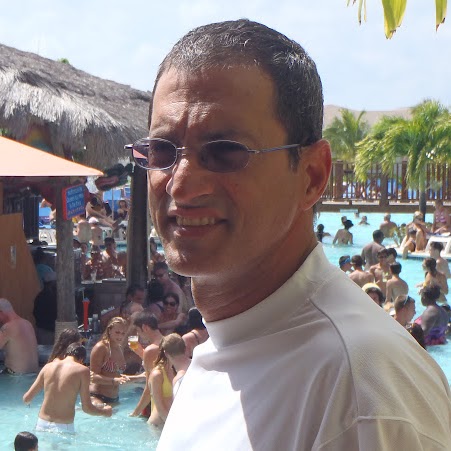 Roman Caballero Photo 26