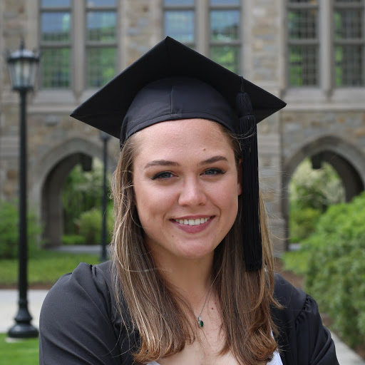 Annie Murphy Photo 28