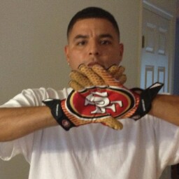 Robert Quintanilla Photo 12
