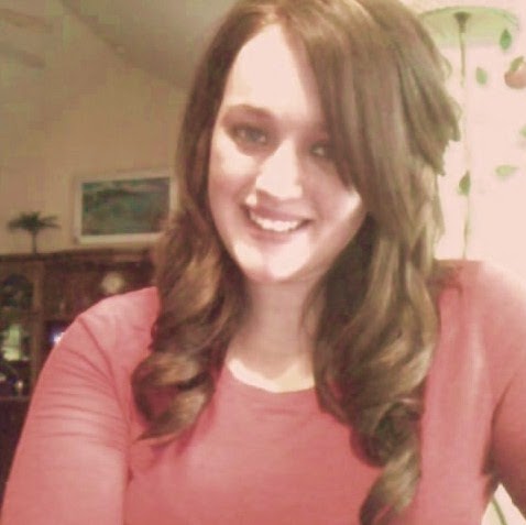 Veronica Thompson Photo 45