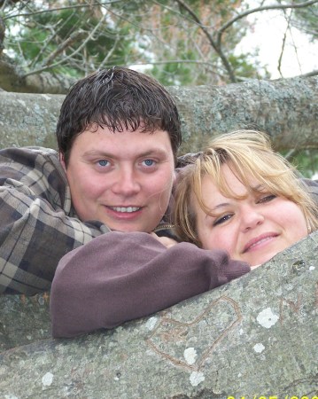 Michelle Lowe Photo 16