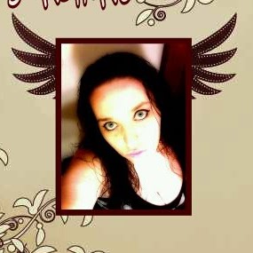 Amber Burgess Photo 38
