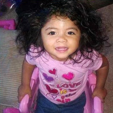 Elizabeth Velazquez Photo 6
