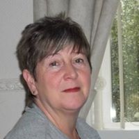 Julie Gratton Photo 3