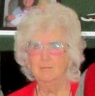 Linda Burgess Photo 24
