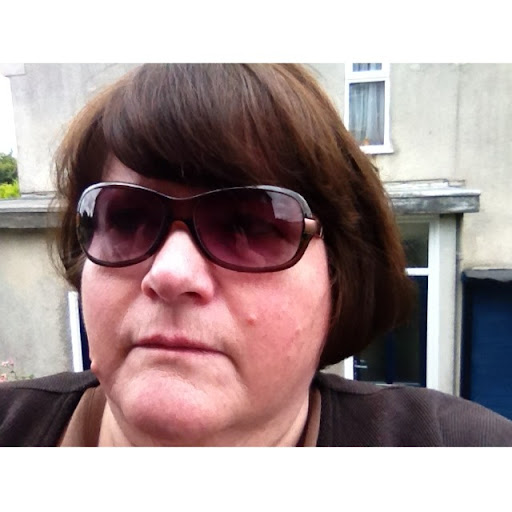 Eileen Neal Photo 6