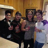 Veronica Ruiz Photo 17