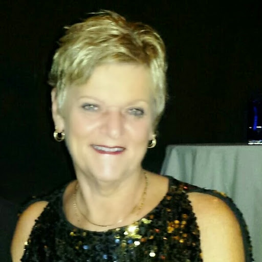 Mary Nicholson Photo 12
