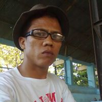 Gilbert Robles Photo 11