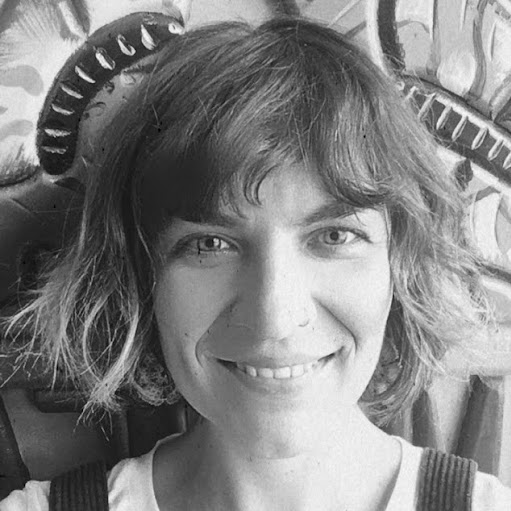 Anna Lucas Photo 33