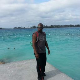 Terrell Cooper Photo 7
