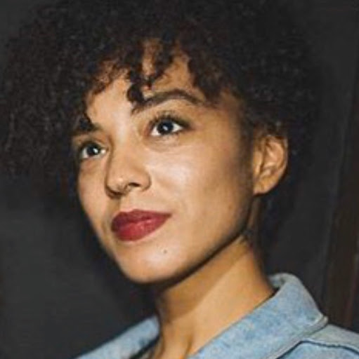 Alicia Costa Photo 11