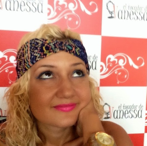 Vanessa Lopez Photo 9