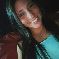 Haley Roberts Photo 38