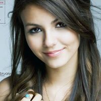Hayley Scott Photo 28