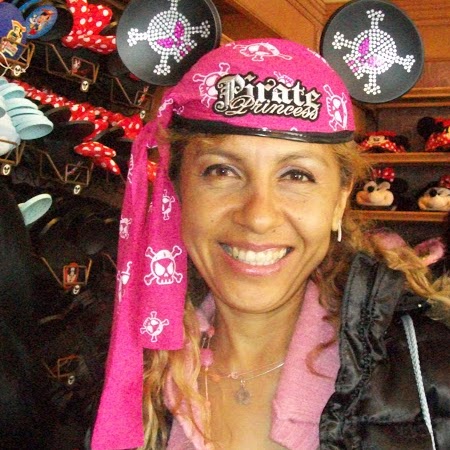 Rosy Galvan Photo 6