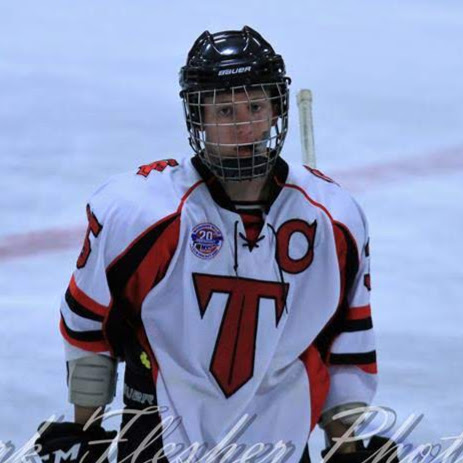 Aaron Gruber Photo 14
