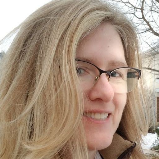 Julie Thomson Photo 17