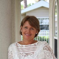 Lisa Hannah Photo 42