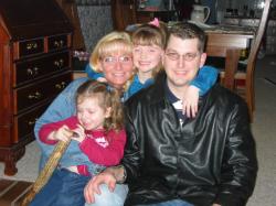 Kelly Garner Photo 18
