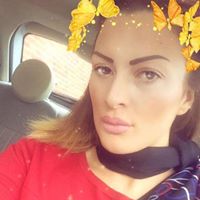 Stacey Holmes Photo 35