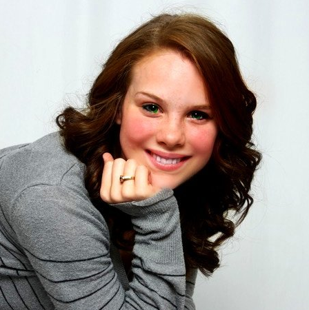 Amanda Bowden Photo 23