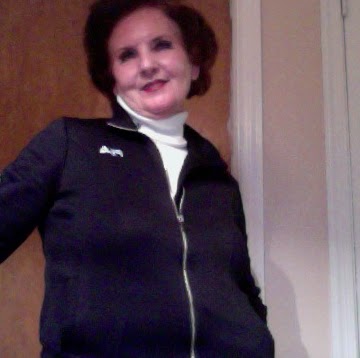 Janet Couch Photo 12