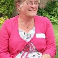 Janet Gee Photo 32