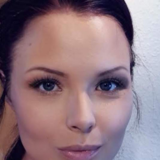 Michelle Christiansen Photo 20