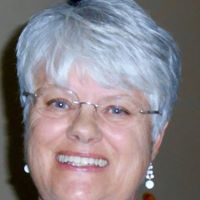 Sandra Schwartz Photo 32