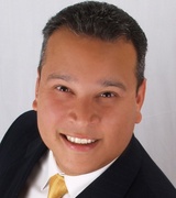 Michael Gonzalez Photo 14
