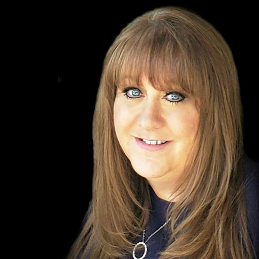 Nancy David Photo 12