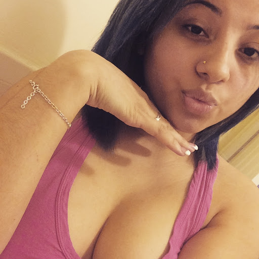 Angela Rivera Photo 35