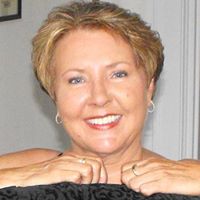 Janet Sloan Photo 10