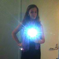 Elise Walker Photo 33