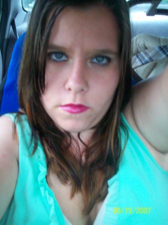 Ashley Nichols Photo 15